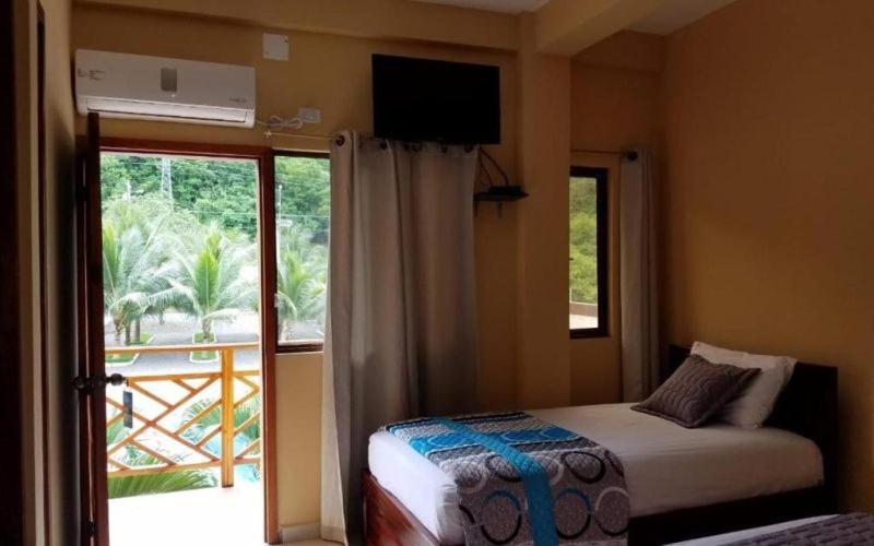Hotel Soberao Esmeraldas Esterno foto