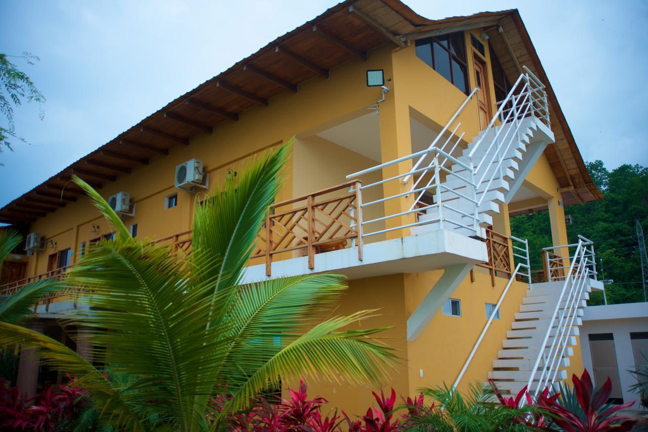 Hotel Soberao Esmeraldas Esterno foto