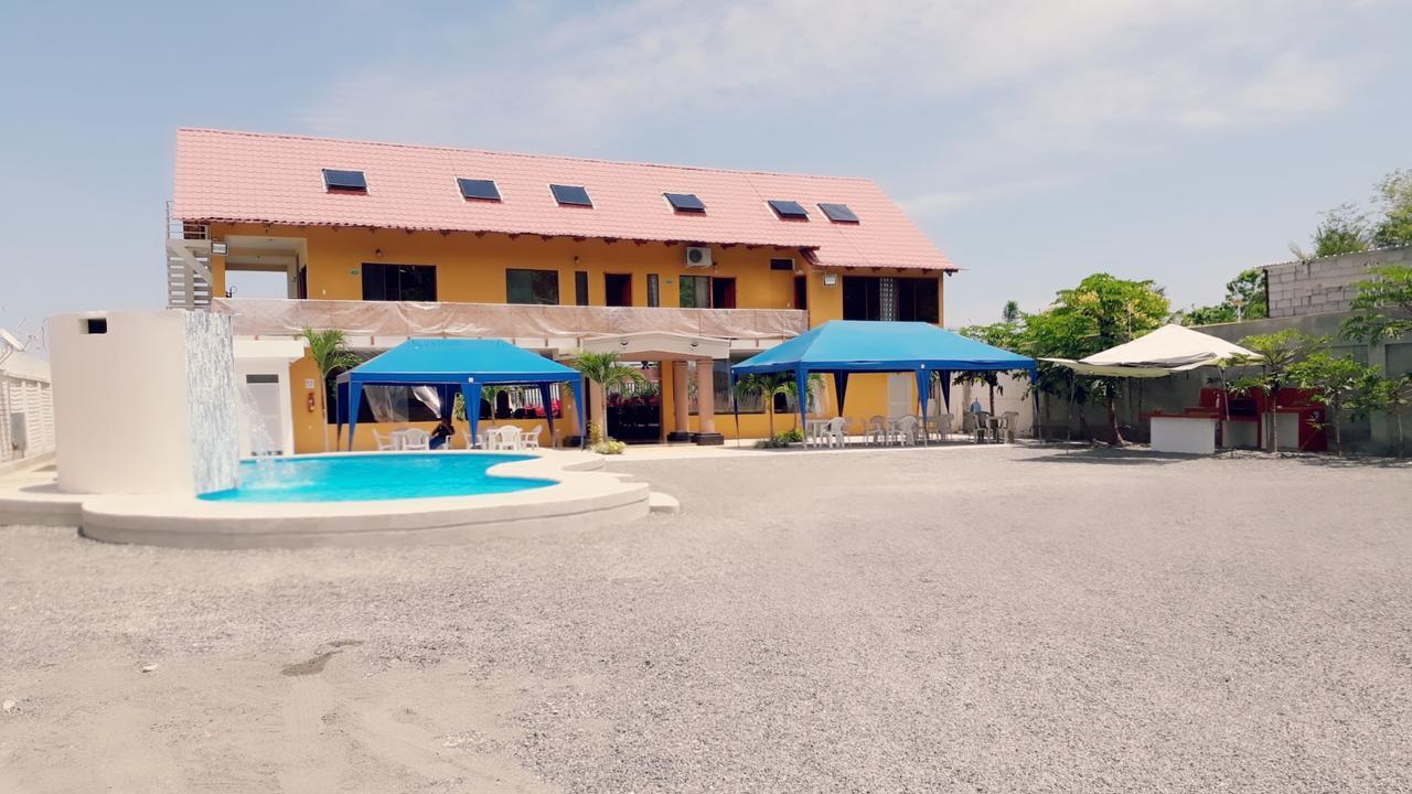Hotel Soberao Esmeraldas Esterno foto