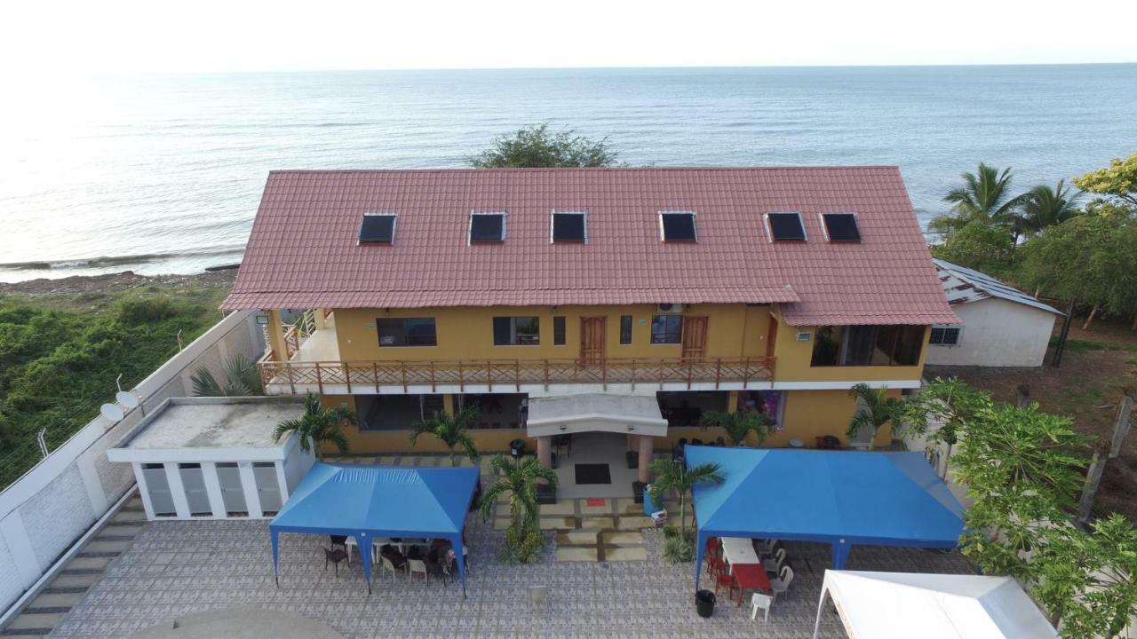 Hotel Soberao Esmeraldas Esterno foto