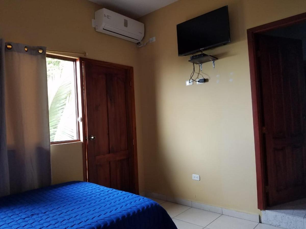Hotel Soberao Esmeraldas Esterno foto
