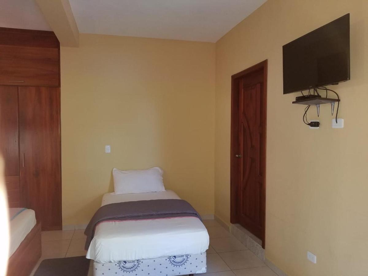 Hotel Soberao Esmeraldas Esterno foto